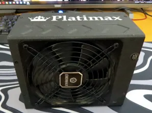 ENERMAX Platimax 1700W 80+ Platinum