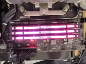 Kingston HX XMP Predator RGB 16GB / 2x8GB DDR4 3200MHz