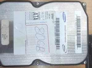 Stari hard disk - RADI
