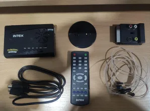 INTEX LCD TV TUNER SKY-PRO-IT 193 Garancija 12 meseci