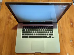 Apple Macbook Pro 15 Mid-2010 i7 8GB 120GB SSD