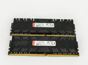16GB (2x8GB) DDR4 Kingston HyperX Predator 3000Mhz memorija
